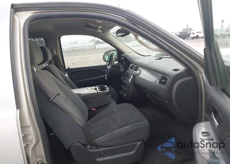 2008 Chevrolet Avalanche 1500 Ls из США, поврежденный, VIN 3GNEC12028G305692